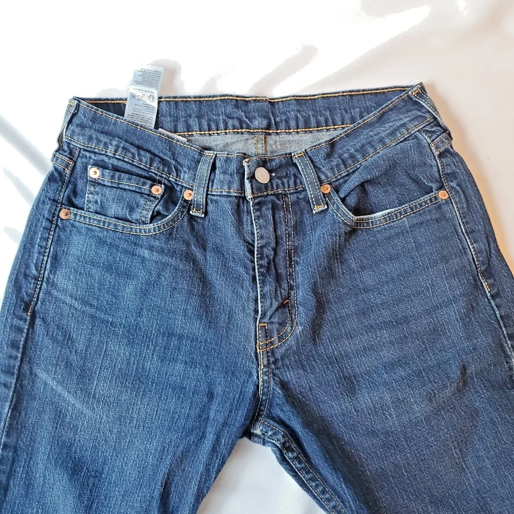 Levis minimal wear